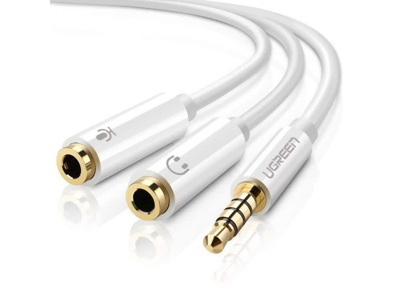 UGreen 3.5mm Male to 2xFemale Audio/Mic Adapter - White